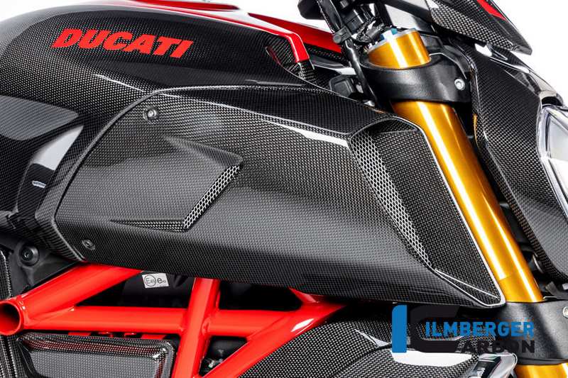 Airtube cover right side gloss