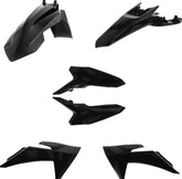 PLASTIC KIT, BLACK