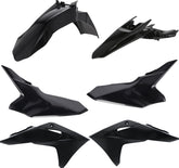 PLASTIC KIT, BLACK