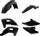 PLASTIC KIT, BLACK