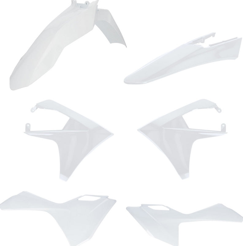 PLASTIC KIT, WHITE