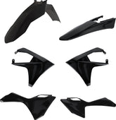 PLASTIC KIT, BLACK