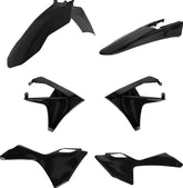 PLASTIC KIT, BLACK