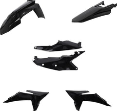 PLASTIC KIT, BLACK