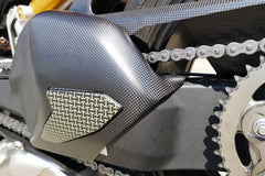 CNC Racing Swingarm cover Ducati Panigale V4 - Carbon/Kevlar, Matt Carbon | ZA865Y