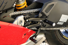 CNC Racing Heel guard kit for our rearsets Ducati Panigale V4 - carbon matt, Matt Carbon | ZA866Y
