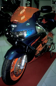 Ermax original screen 35 cm ermax for cbr 900 R 98/99 sky blue | 020100037