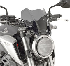 Givi Screen for Honda CBR 125 R 18-, CB 300 R, color smoke, dim. HxW 21x28 cm, fitting kit included | A1164