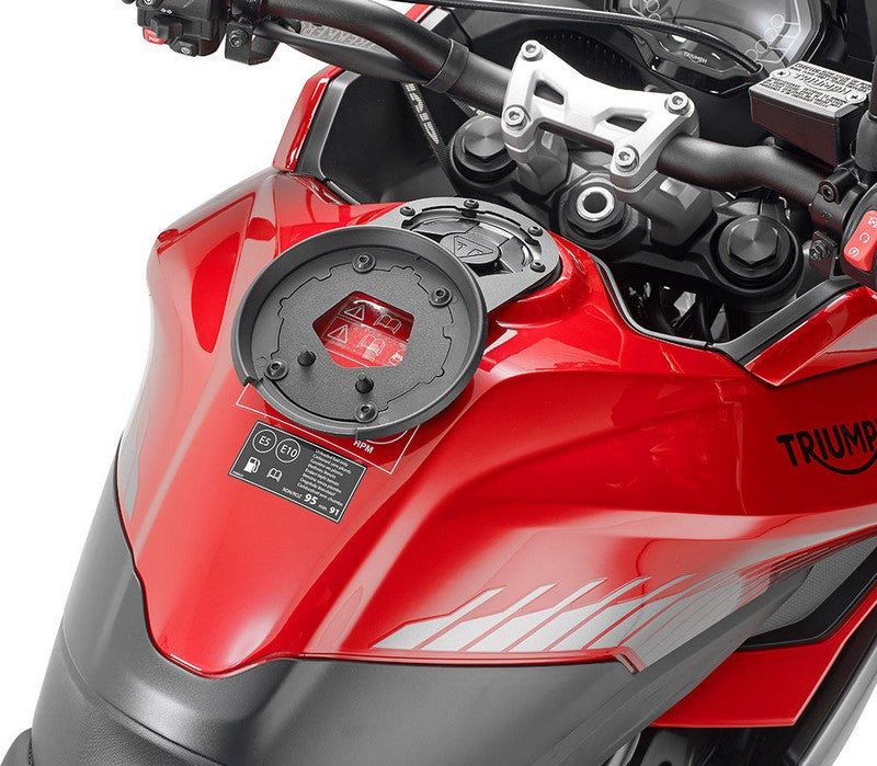 Givi Specific flange for fitting any of the TANKLOCK, TanklockED bags | BF69