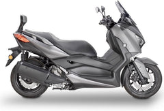 Givi Windscreen for Yamaha X-Max 125 18-, X-Max 300, X-Max 400 18- color Smoke, dim. HxW 43,5x43,5 cm, low profile sport screen, fits oe headlight fairing | D2136S