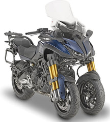 Givi Windscreen for Yamaha Niken, Niken GT, color Clear, dim. HxW 58 x 59 cm, fits oe headlight fairing | D2144ST