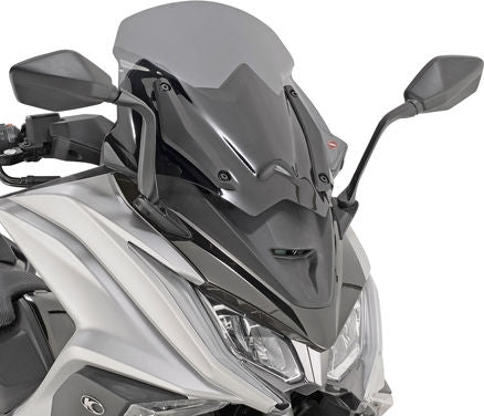 Givi Windscreen for Kymco AK 550 smoked, low profile sport screen, dim. HxW 49 x 42 cm, fits oe headlight fairing | D6110S