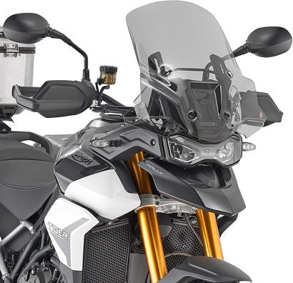 Givi Windscreen for Triumph Tiger 900 smoked, dim. HxW 49 x 48,5 cm, 2,5 cm higher than oe, fits oe headlight fairing | D6415S