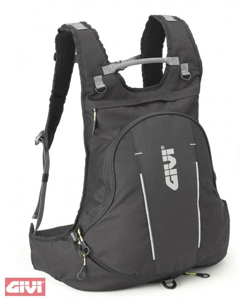 Givi EA104B Backpack with helmet holder, 22 liters | EA104B