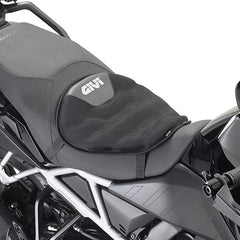 GIVI Universal saddle seat cushion, air-filled, covered with black, breathable fabric | S230
