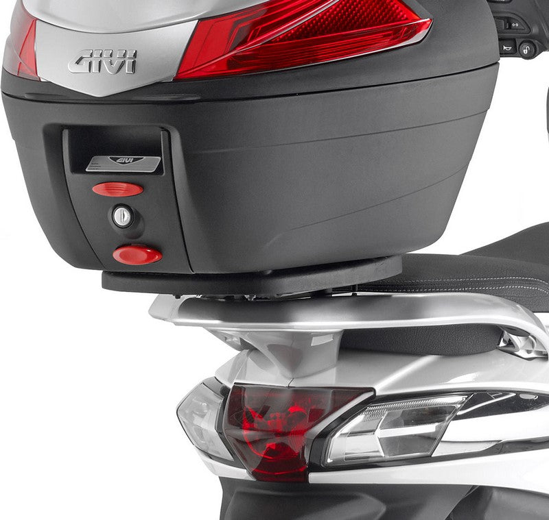 Givi SR5611 Piaggio Liberty 50-125-150 02- Rear Rack specific for Monolock top case, to be used with top case that already include a Monolock plate | SR5611