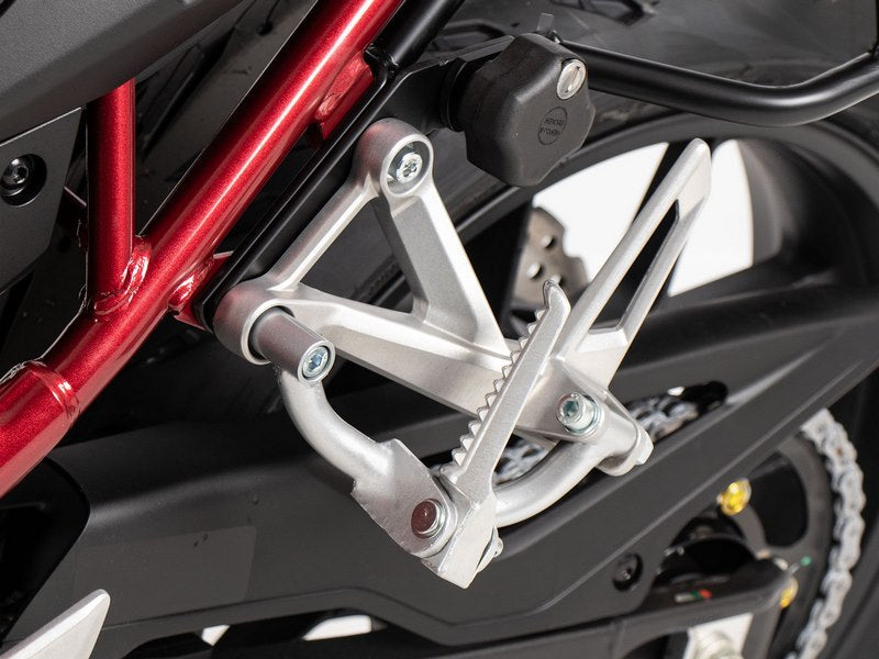 Hepco & Becker Pillion Footrest Lowering Kit For Honda CB 750 Hornet (2023-) | 42159541 00 09