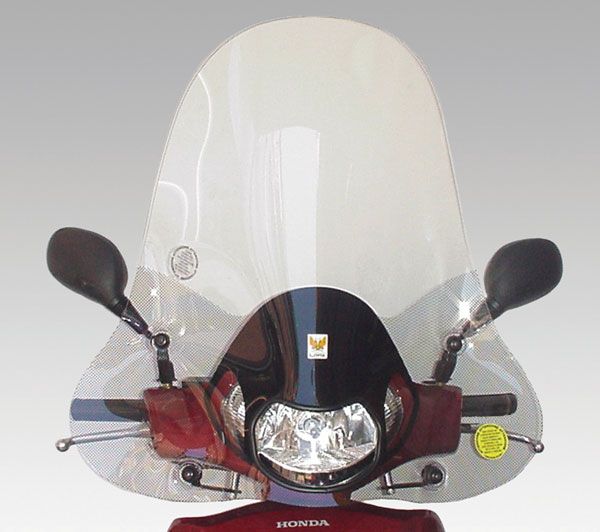 Isotta Low Windshield, Smoked Clear | Q870