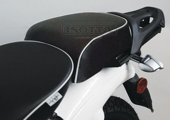 Isotta Rear Seat Scarab 50 50 | SE7045