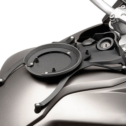 Kappa Specific flange for fitting the tank bags with TANKLOCK system | BF15K