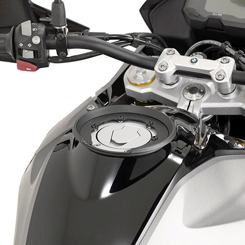 Kappa Specific flange for fitting the tank bags with TANKLOCK system | BF31K