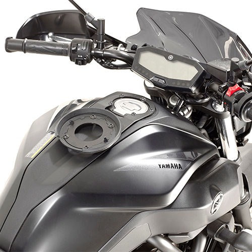 Kappa Specific flange for fitting the tank bags with TANKLOCK system | BF36K