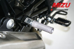 Mizu Race passenger's footpeg, including ABE, Silver/Silver | 409TT1120046