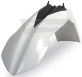 FRONT FENDER, WHITE