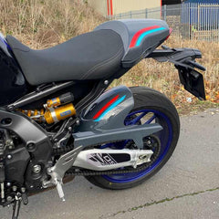 Pyramid Hugger | Storm Fluo/Cyan Storm Colours | Yamaha MT-09 2021> | 072451D