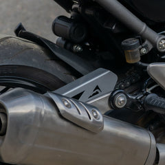 Chainguard Gloss Silver