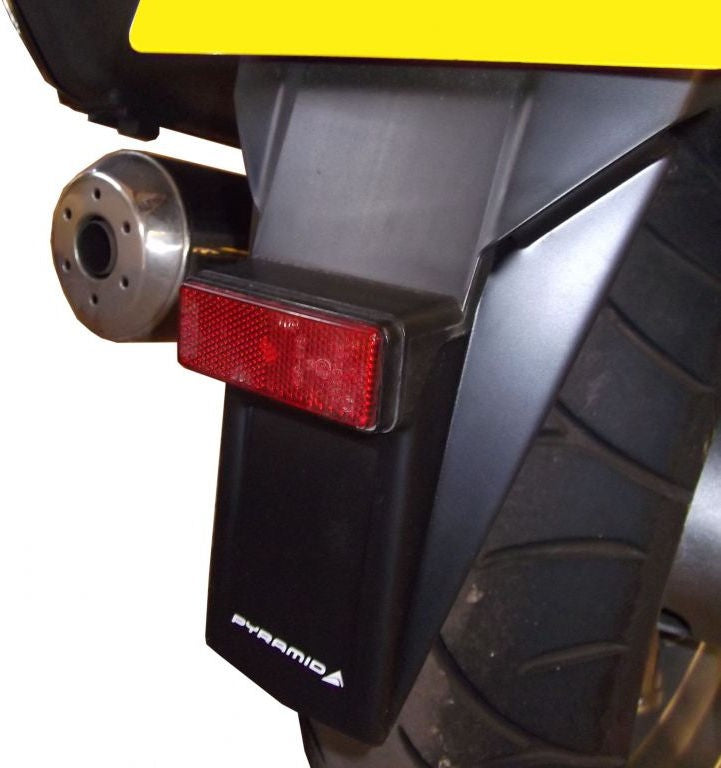 Pyramid Plastics Yamaha FJR 1300 (Including A/AS) Ductail Matte Black 2006> | 08110