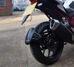 Pyramid Spray Guard | Matte Black | Honda CB 750 Hornet 2023>Current | 085166M