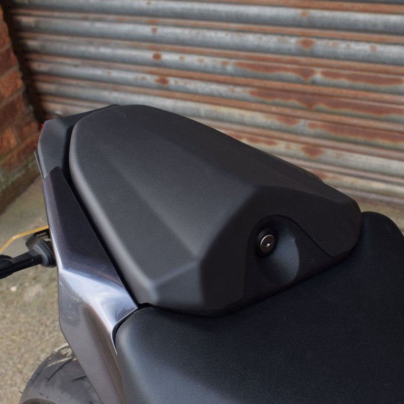 Pyramid Seat Cowl | Matte Black | Yamaha MT-09 2024> | 12450M
