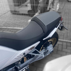 Pyramid Seat Cowl | Grigio Avanguardia | Moto Guzzi V100 Mandello 2022>Current | 18555E