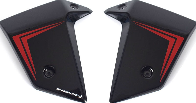 Pyramid Radiator Cheeks | Graphite Black | Honda CB 750 Hornet 2022>2024 | 21055E