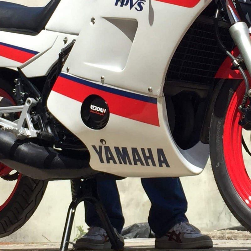 Pyramid Belly Pan | Gloss Black | Yamaha RD350 YPVS F1/F2 1983>1990 | 22250B