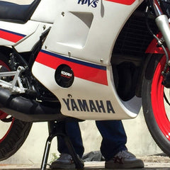 Pyramid Belly Pan | Gloss Black | Yamaha RD350 YPVS F1/F2 1983>1990 | 22250B