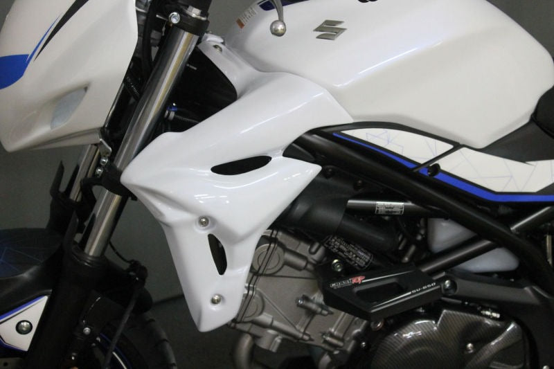 S2-Concept Radiator Scoops Racing for SV-650 | S694.RACING