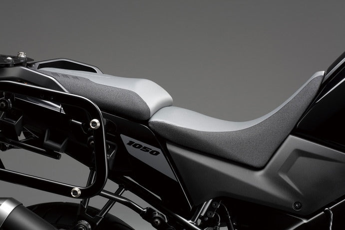 Suzuki Low Seat Grey/Black | 45100-06L50-B03