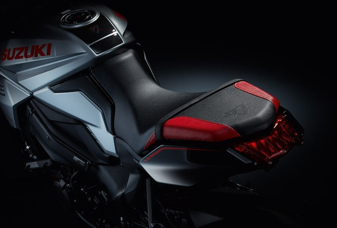 Suzuki Seat gsx-s1000s | 45100-07L10-BW3
