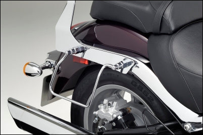 Suzuki Saddlebag support vlr1800k8 | 99000-99074-67N