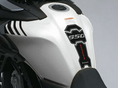 Suzuki Tank Pad Black/Red | 990D0-28K01-RED