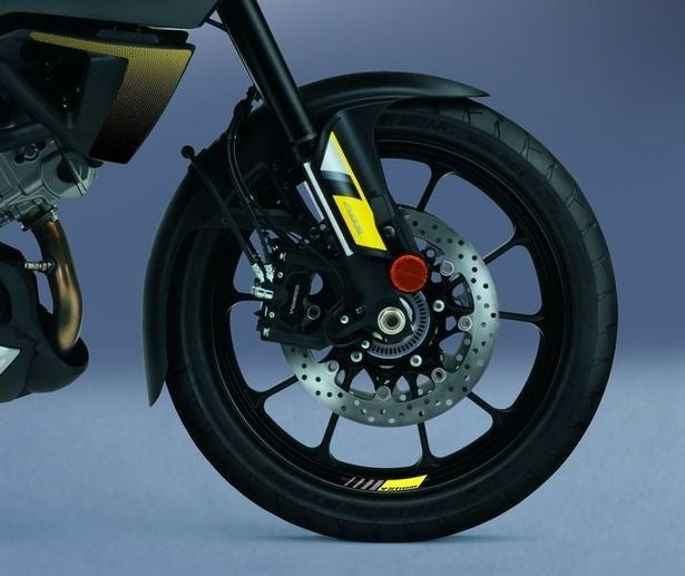 Suzuki Wheel Graphics Kit - Yellow | 990D0-WHL04-YEL