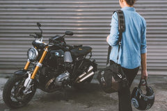 SW Motech Legend Gear shoulder strap LA4 - Black Edition. For LT1/LT2, LR1/LR2, LS1/LS2, LC1/LC2. | BC.TRS.00.406.10100