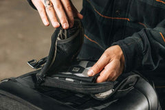 SW MOTECH Legend Gear accessory bag LA10. Black. 1.5 l. | BC.TRS.00.412.20000