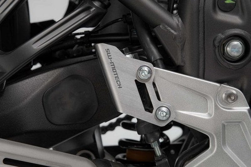 SW-MOTECH Brake cylinder guard Silver. Yamaha Ténéré 700 (19-). | BPS.06.799.10000/S