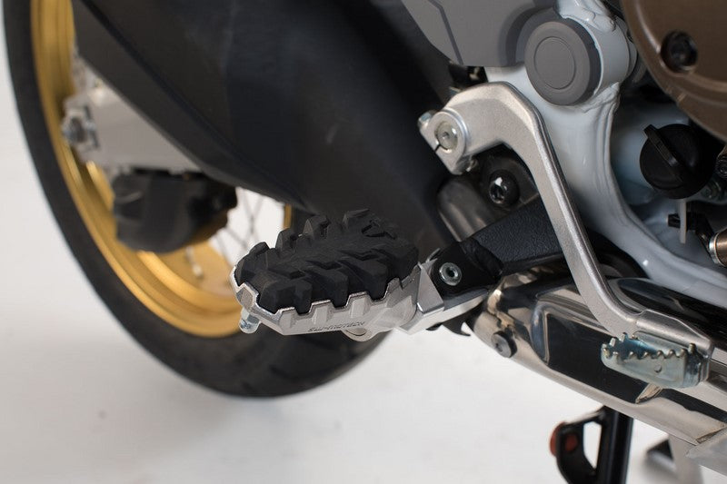 SW Motech EVO footrest kit | FRS.01.112.10500