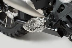 SW-MOTECH EVO footrest kit Aprilia, BMW, Suzuki models. | FRS.05.112.10002