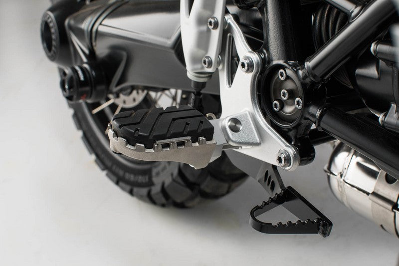 SW Motech ION footrest kit | FRS.07.011.10800/S