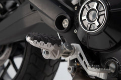 SW MOTECH EVO footrest kit | FRS.22.112.10002